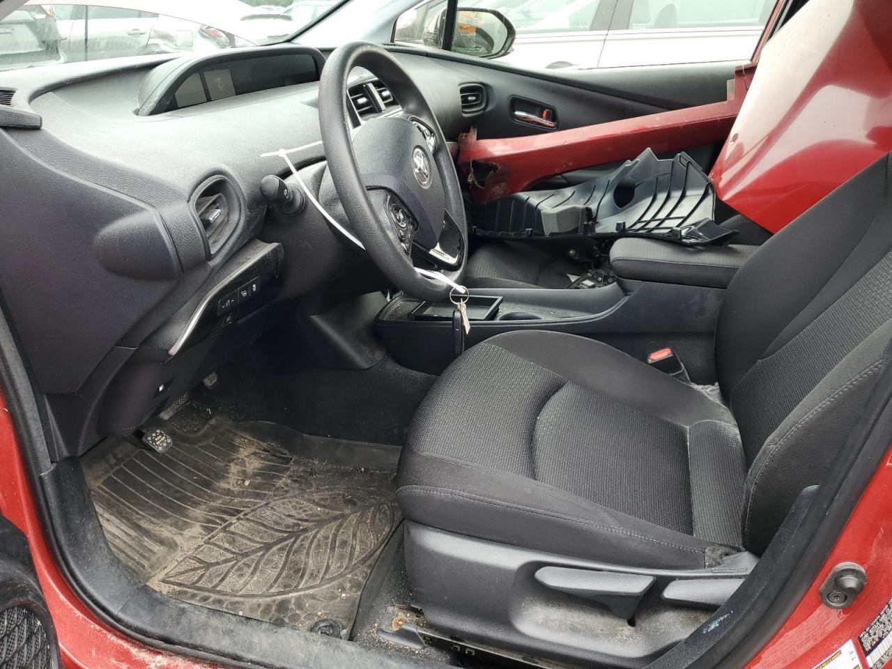 2019 Toyota Prius - Image 7
