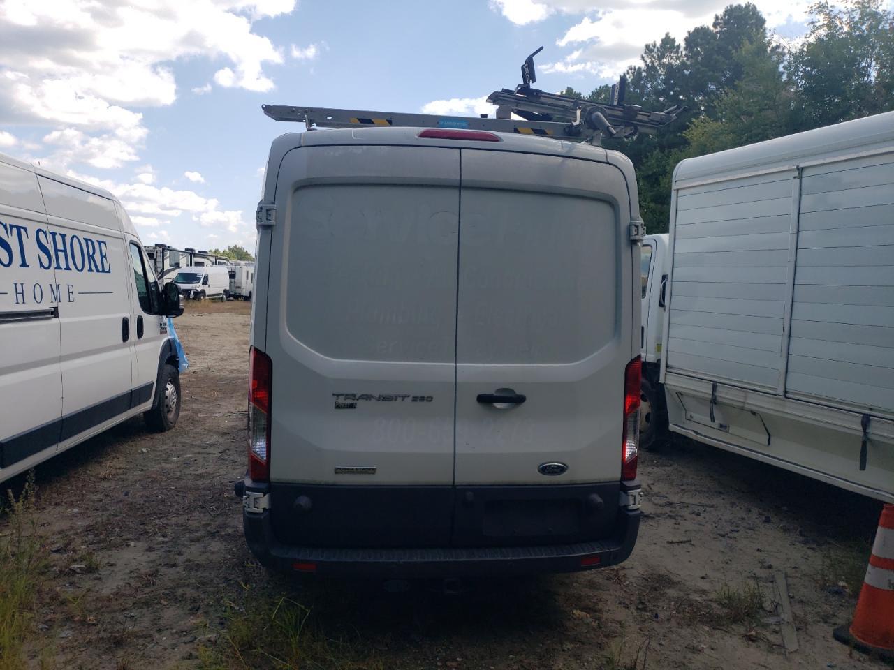 2017 Ford Transit T-250 - Фото 6