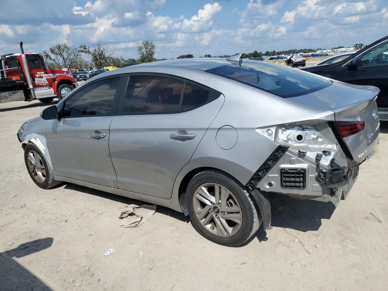 2020 Hyundai Elantra Sel - Image 3