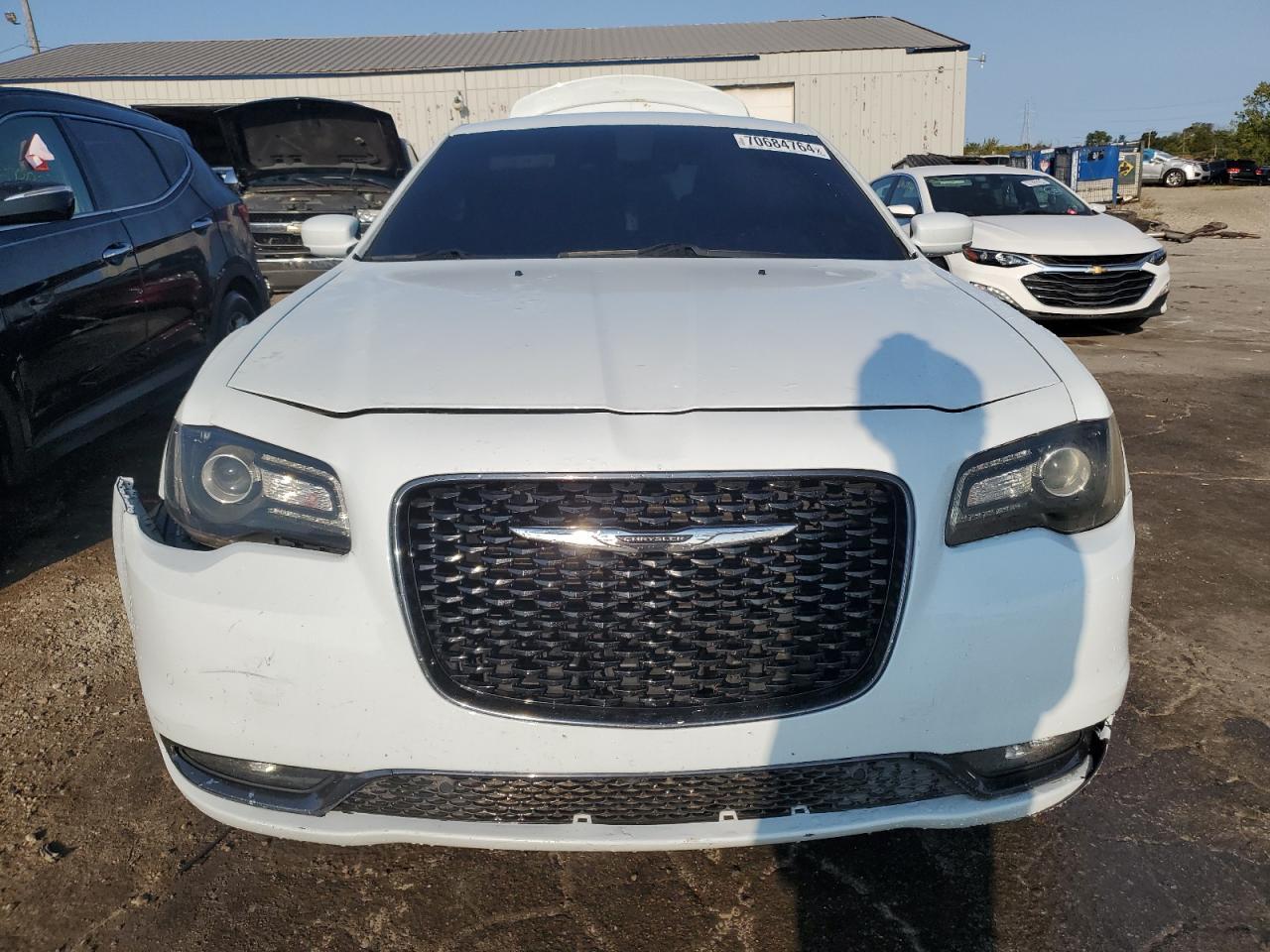 2020 Chrysler 300 S - Фото 5