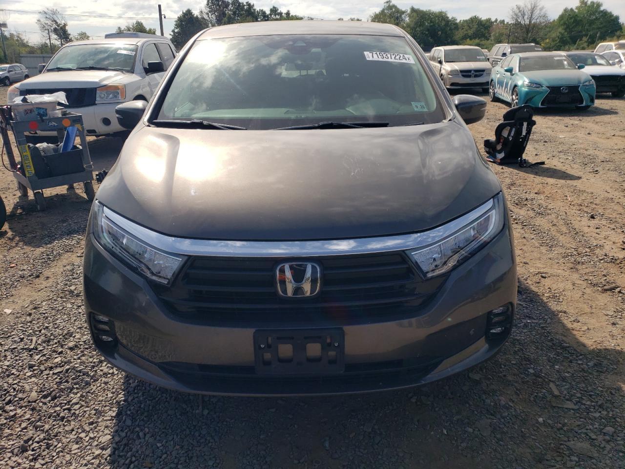 2021 Honda Odyssey Touring - Фото 5