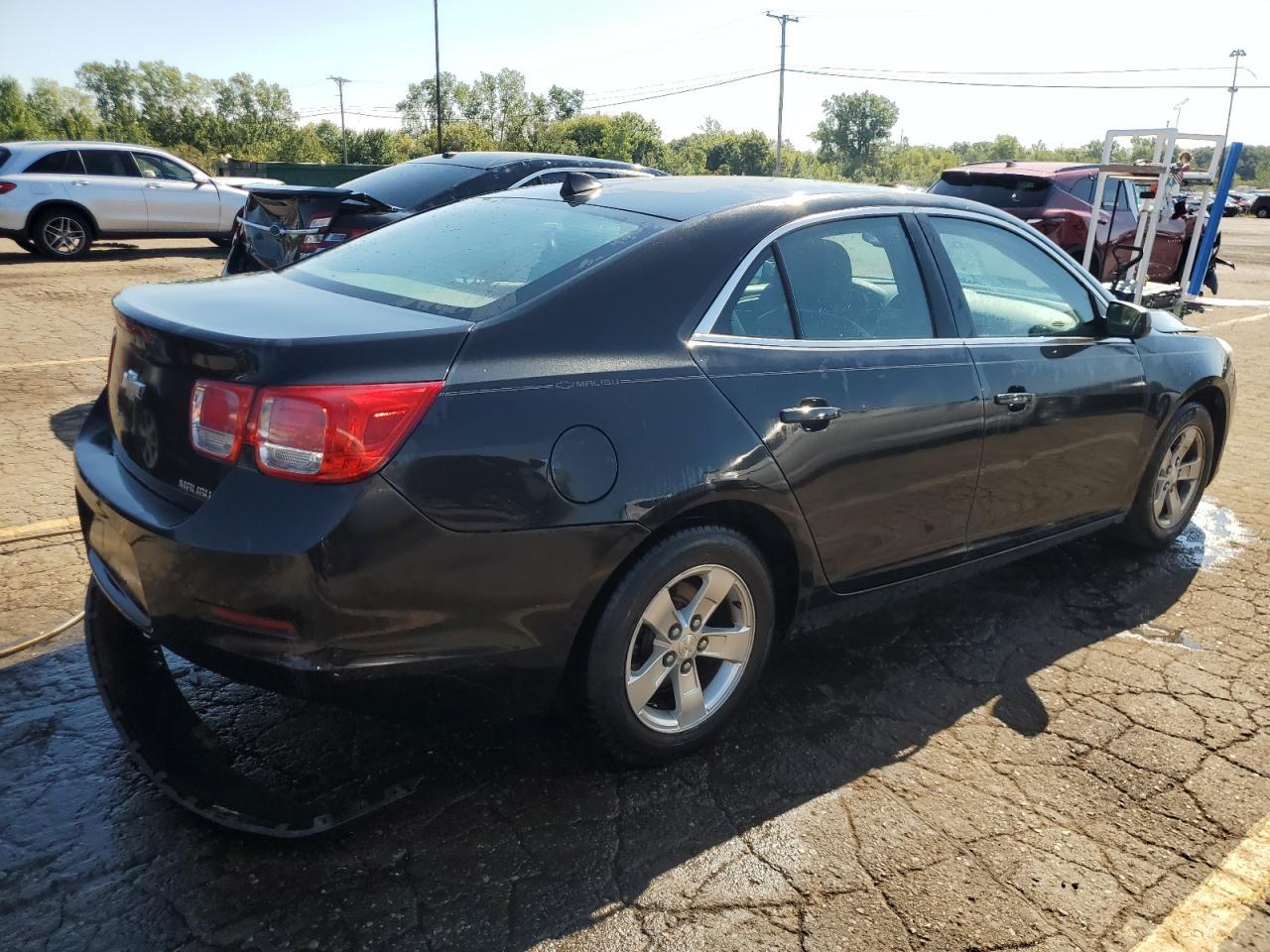 2013 Chevrolet Malibu Ls - Фото 3
