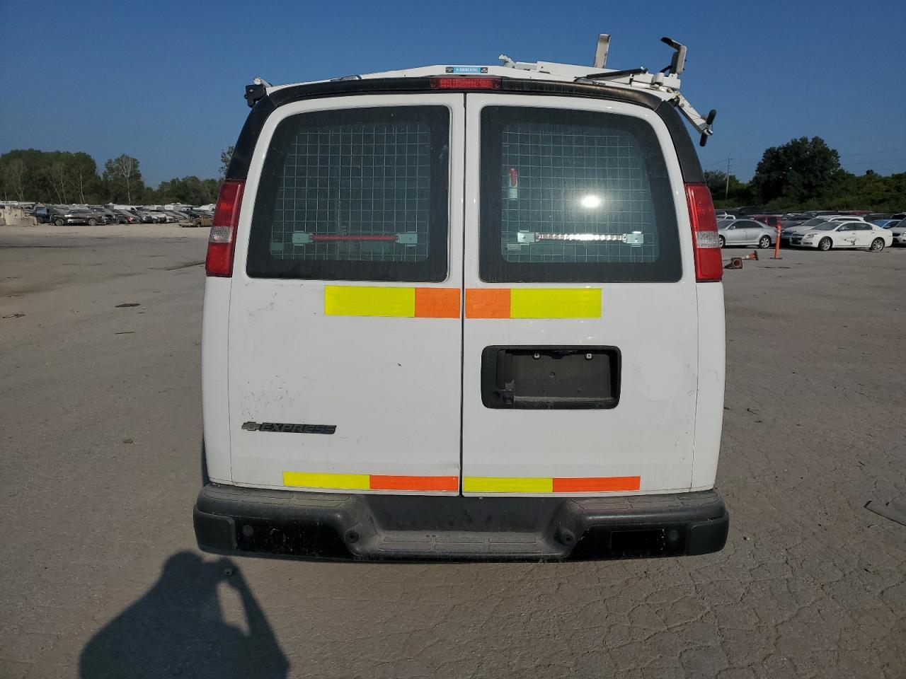 2018 Chevrolet Express G2500 - Фото 6