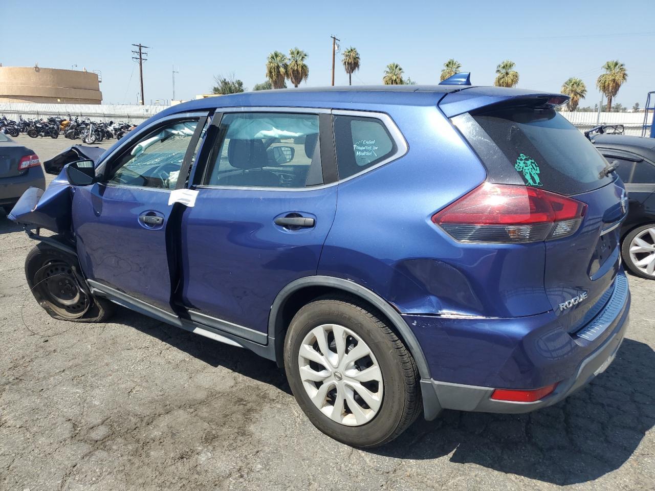2019 Nissan Rogue S - Image 2