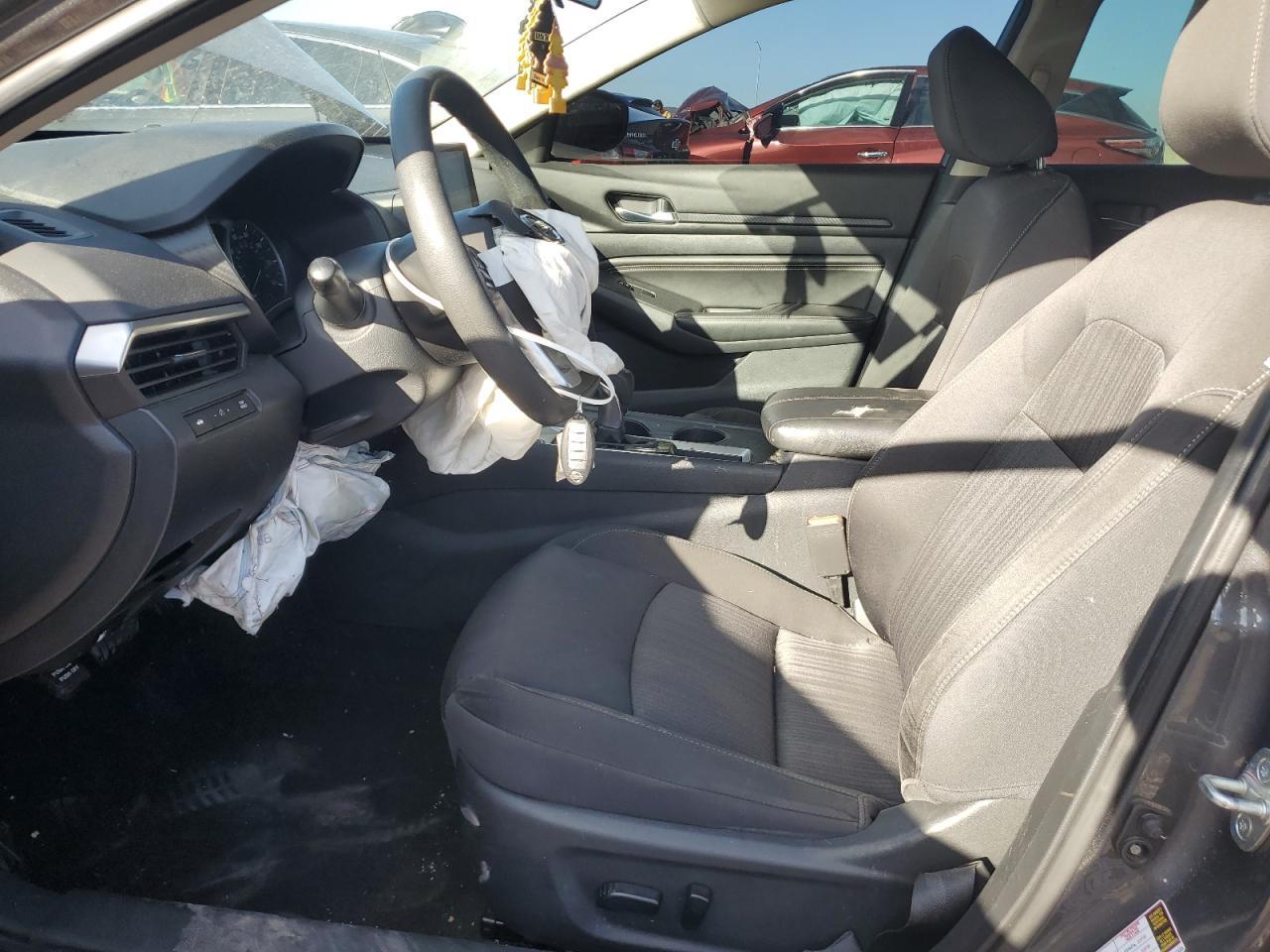 2019 Nissan Altima S - Фото 7