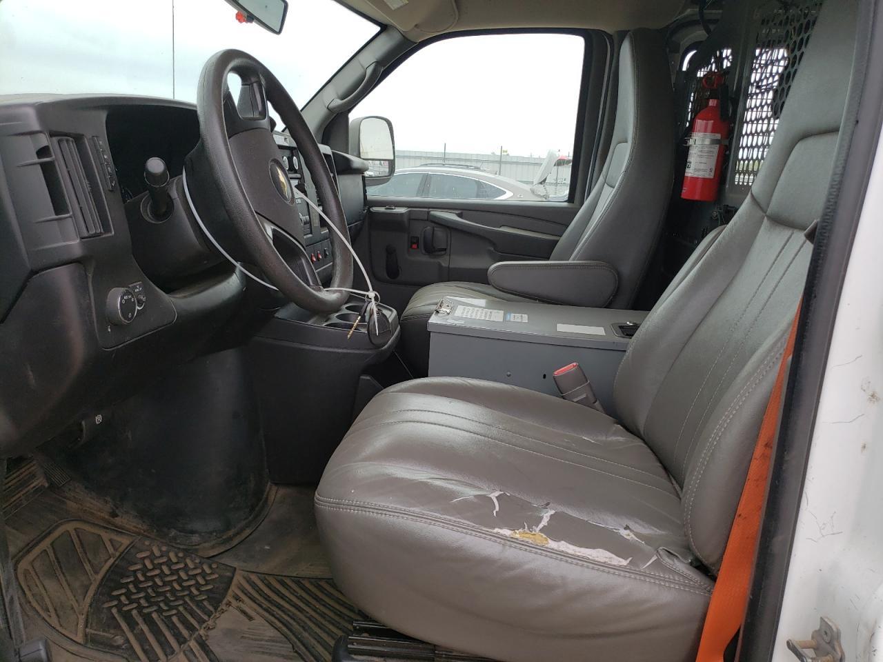 2013 Chevrolet Express G2500 - Фото 7