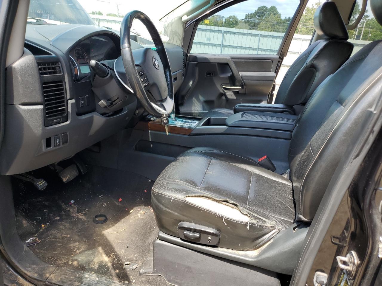 2011 Nissan Titan S - Фото 7