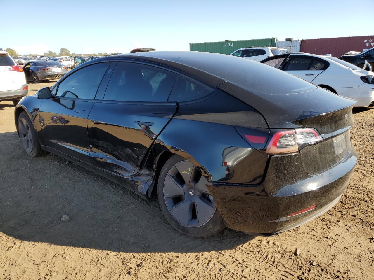 2023 Tesla Model 3 - Фото 2