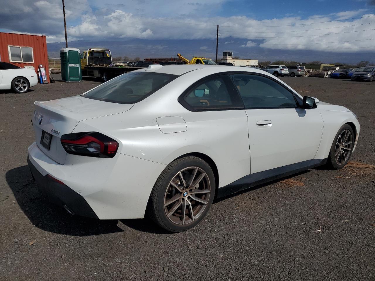2023 BMW 230I - Image 3
