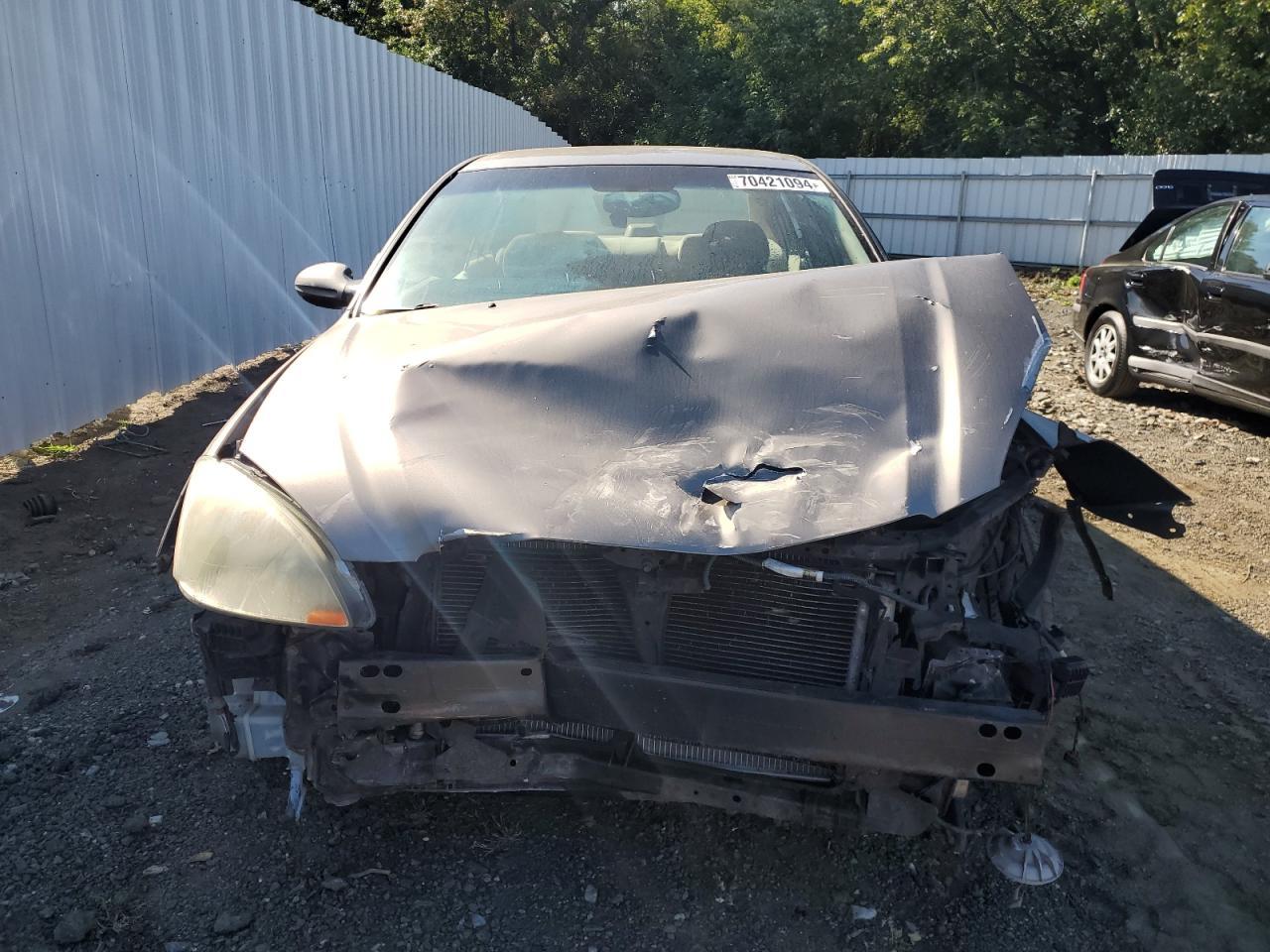 2003 Nissan Altima Base - Фото 5