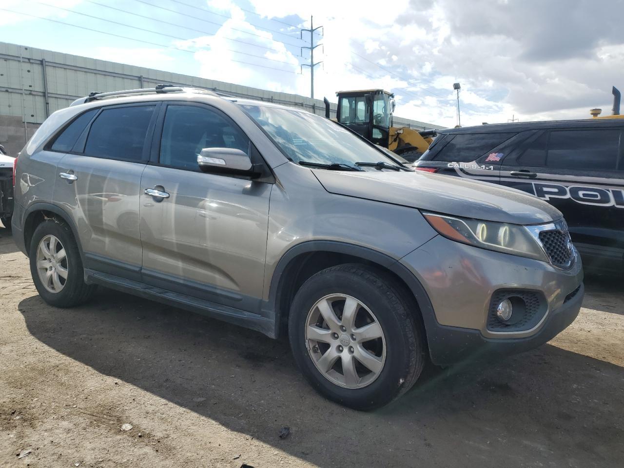 2012 Kia Sorento Base - Image 4