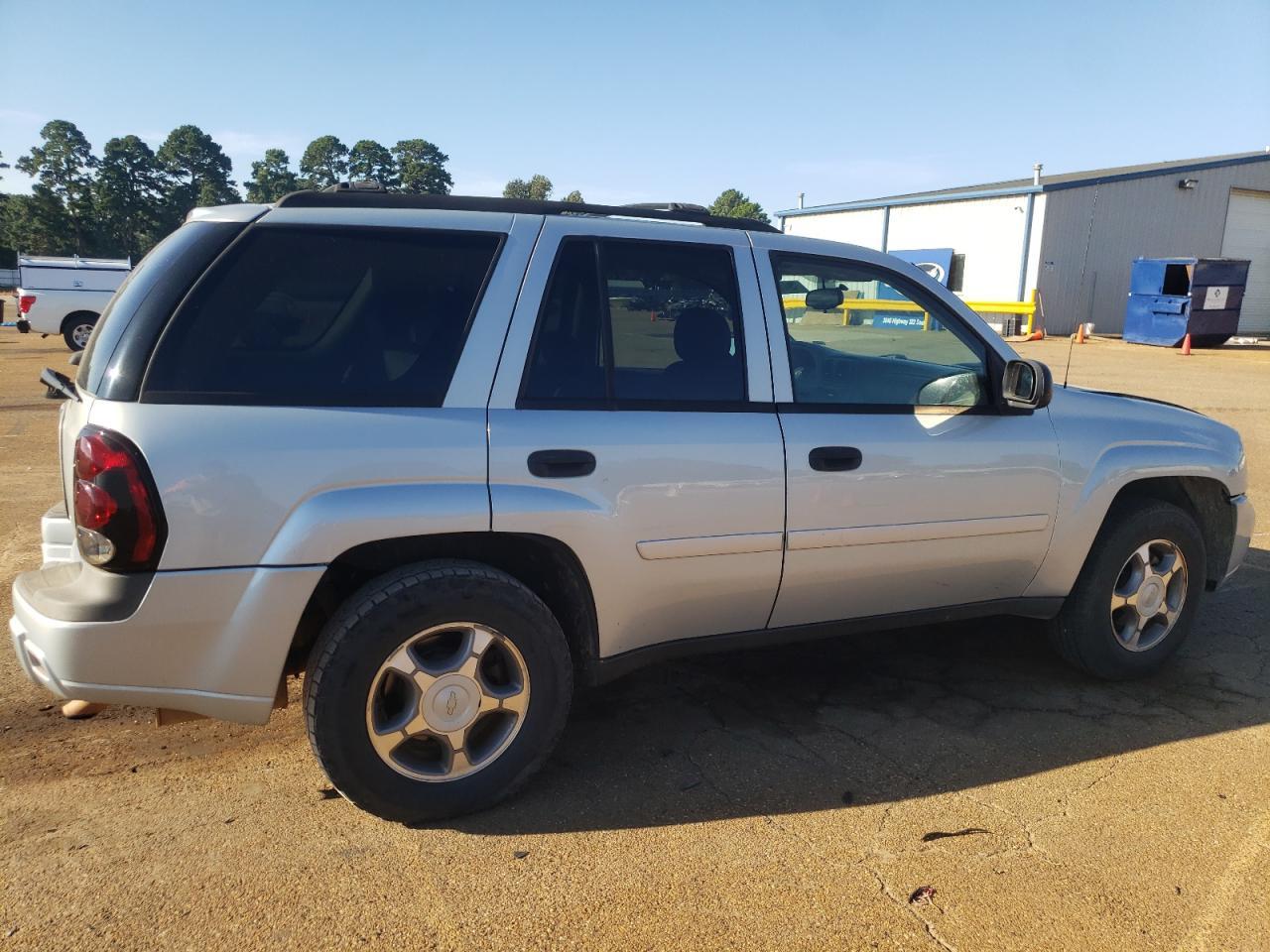 2008 Chevrolet Trailblazer Ls - Image 3