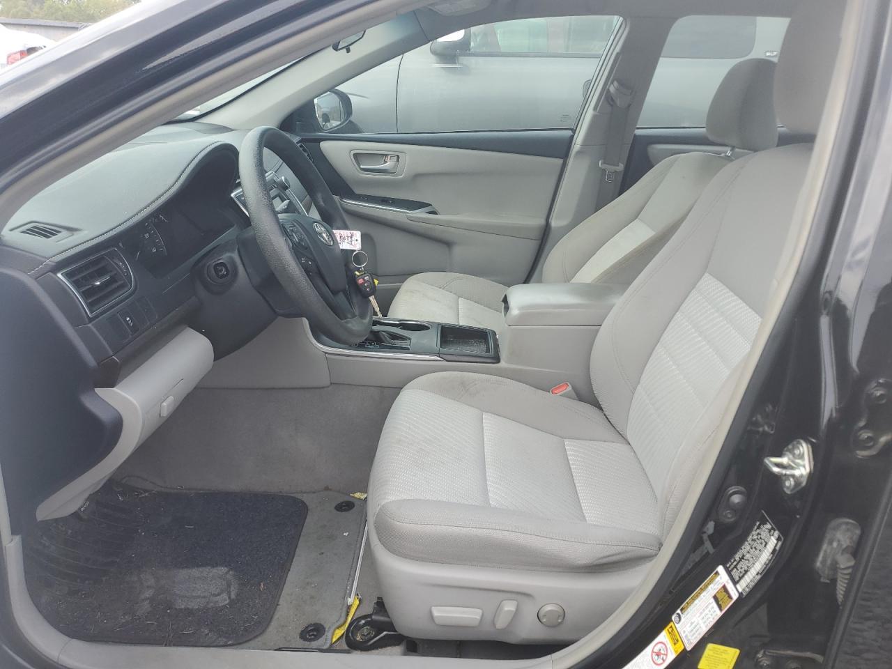 2015 Toyota Camry Le - Image 7