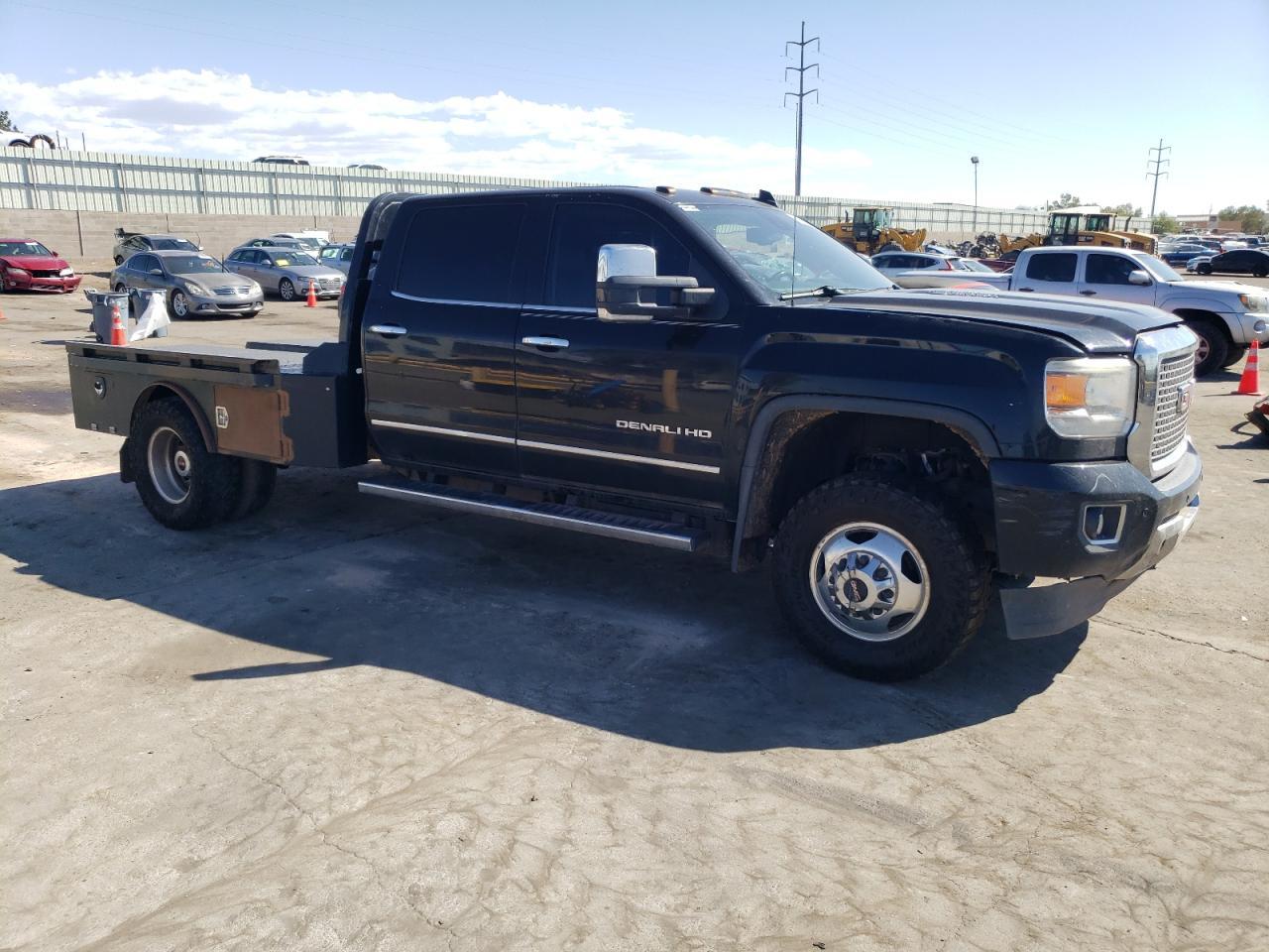 2016 GMC Sierra K3500 Denali - Фото 4