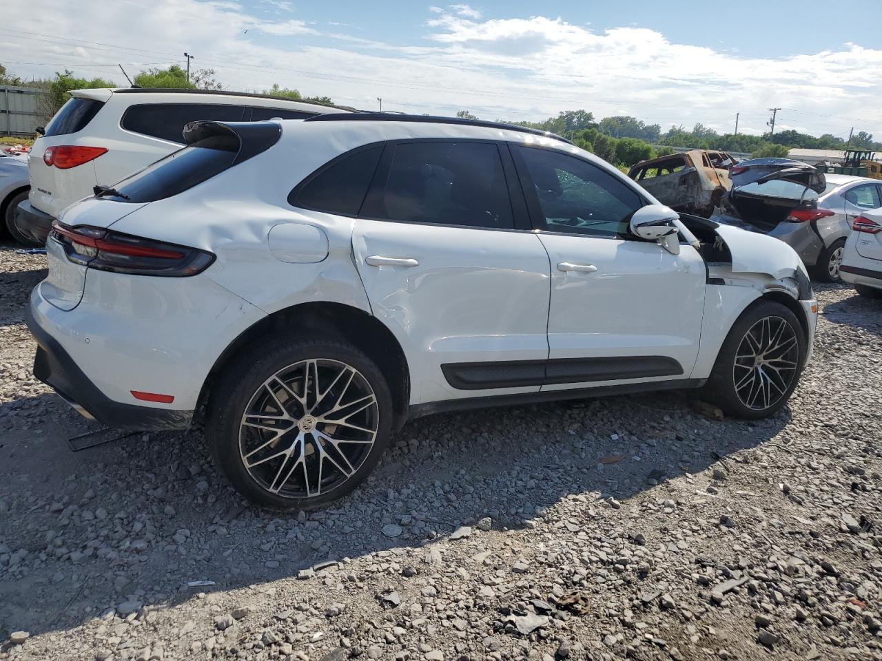 2022 Porsche Macan - Фото 3