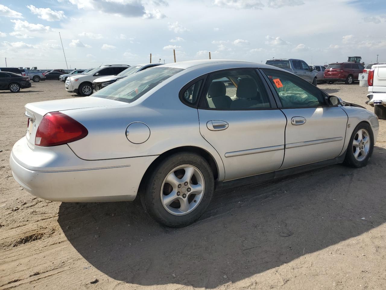 2000 Ford Taurus Ses - Фото 3