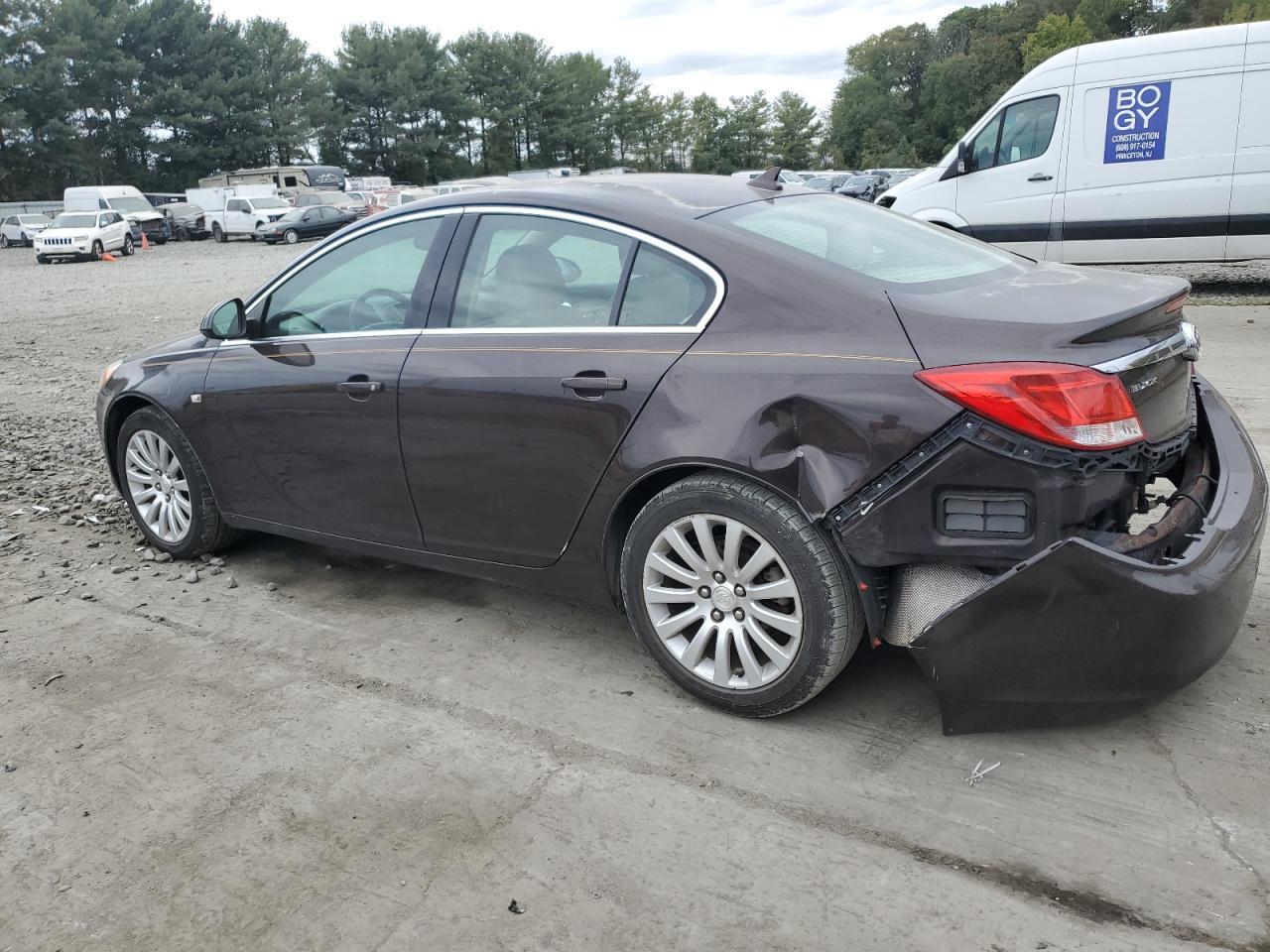 2011 Buick Regal Cxl - Image 2