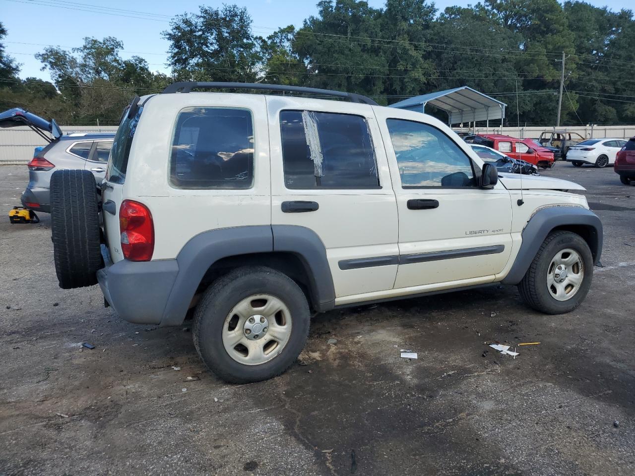 2003 Jeep Liberty Sport - Image 3