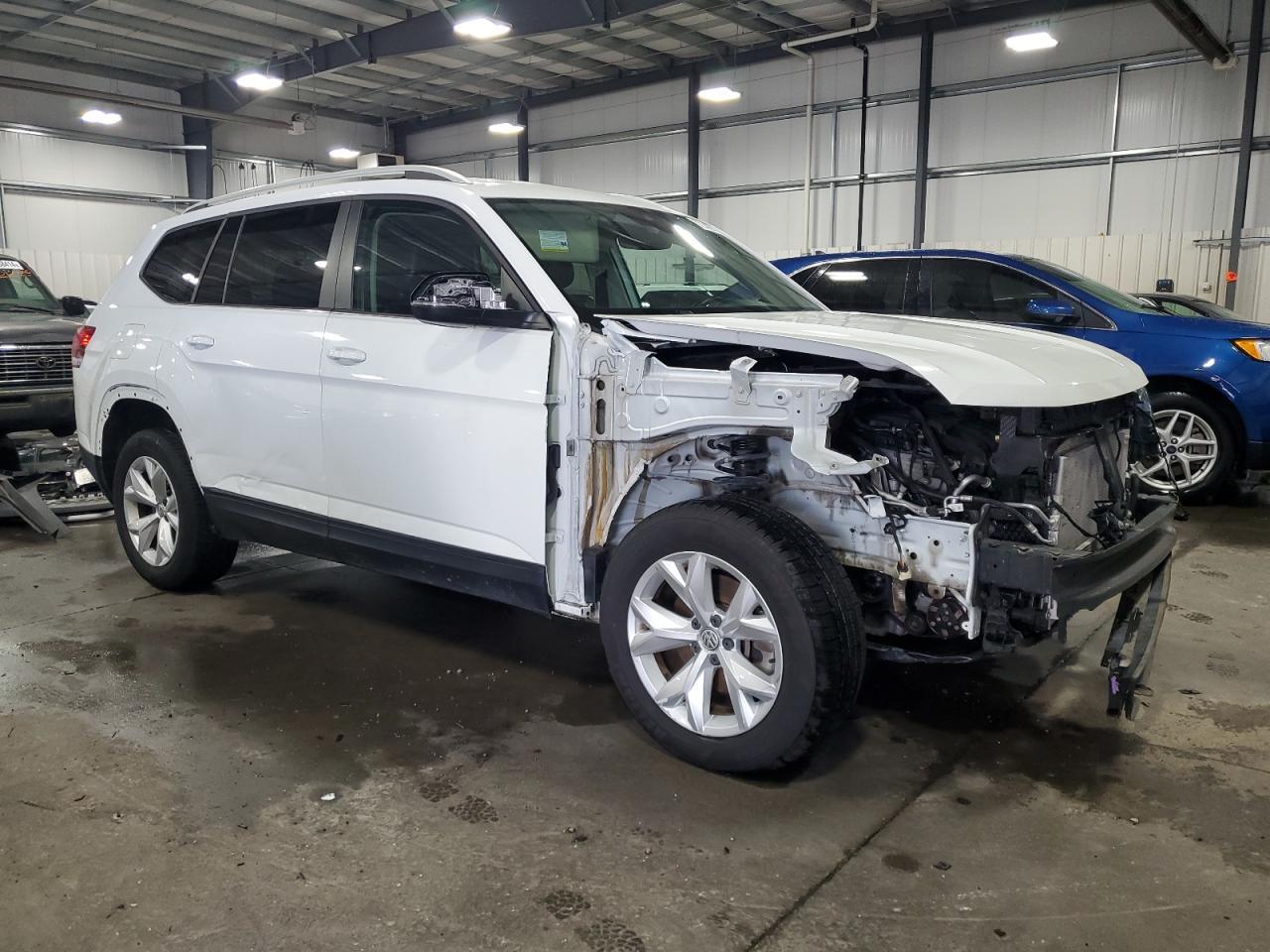 2018 Volkswagen Atlas Se - Фото 4