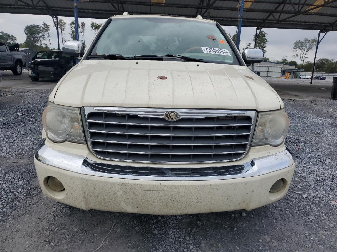 2008 Chrysler Aspen Limited - Image 5