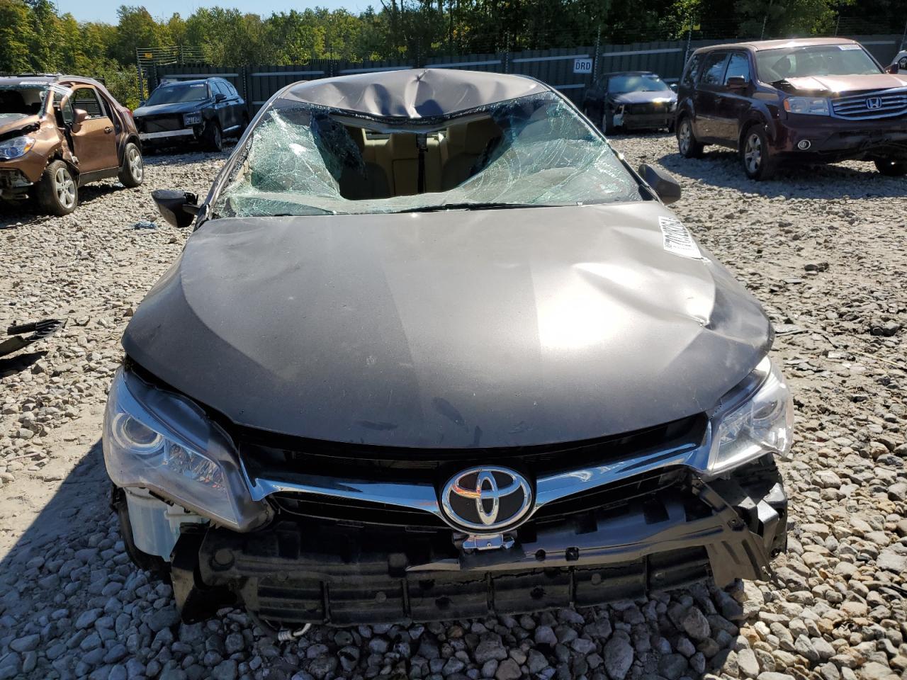 2017 Toyota Camry Le - Фото 5