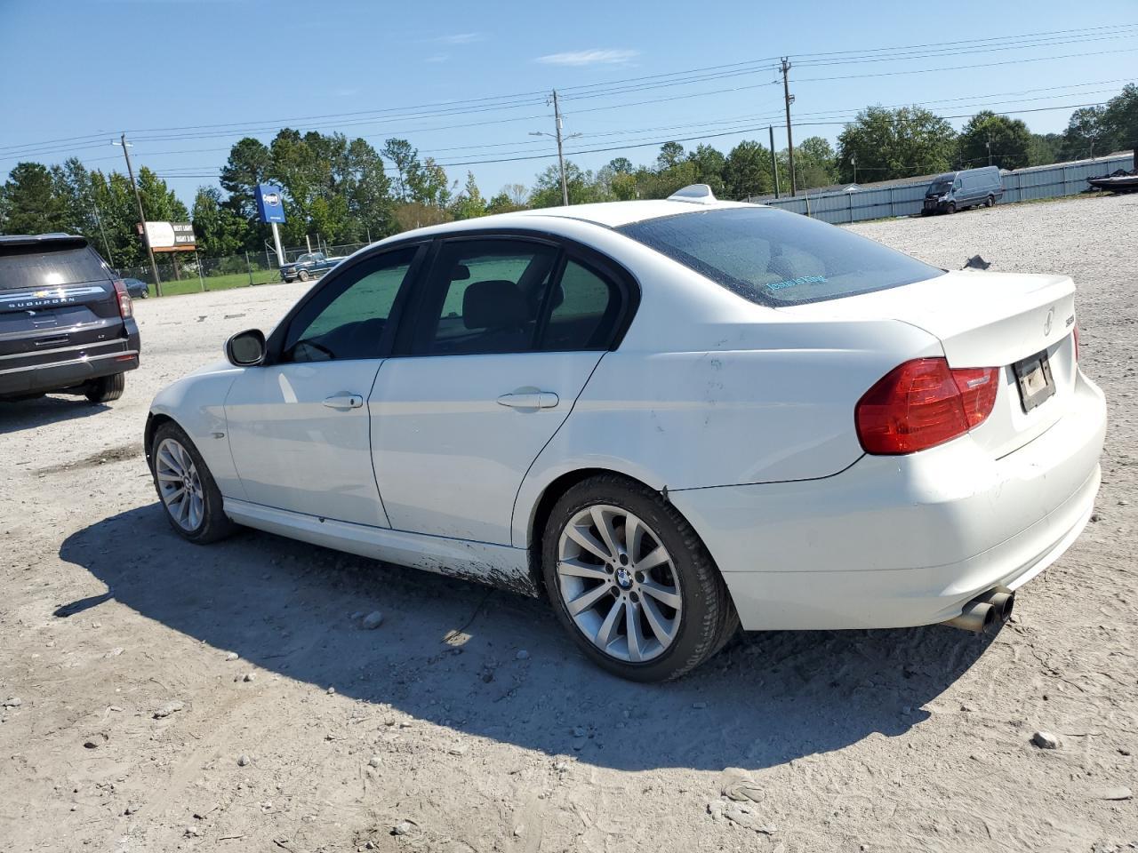 2009 BMW 328 I - Фото 2