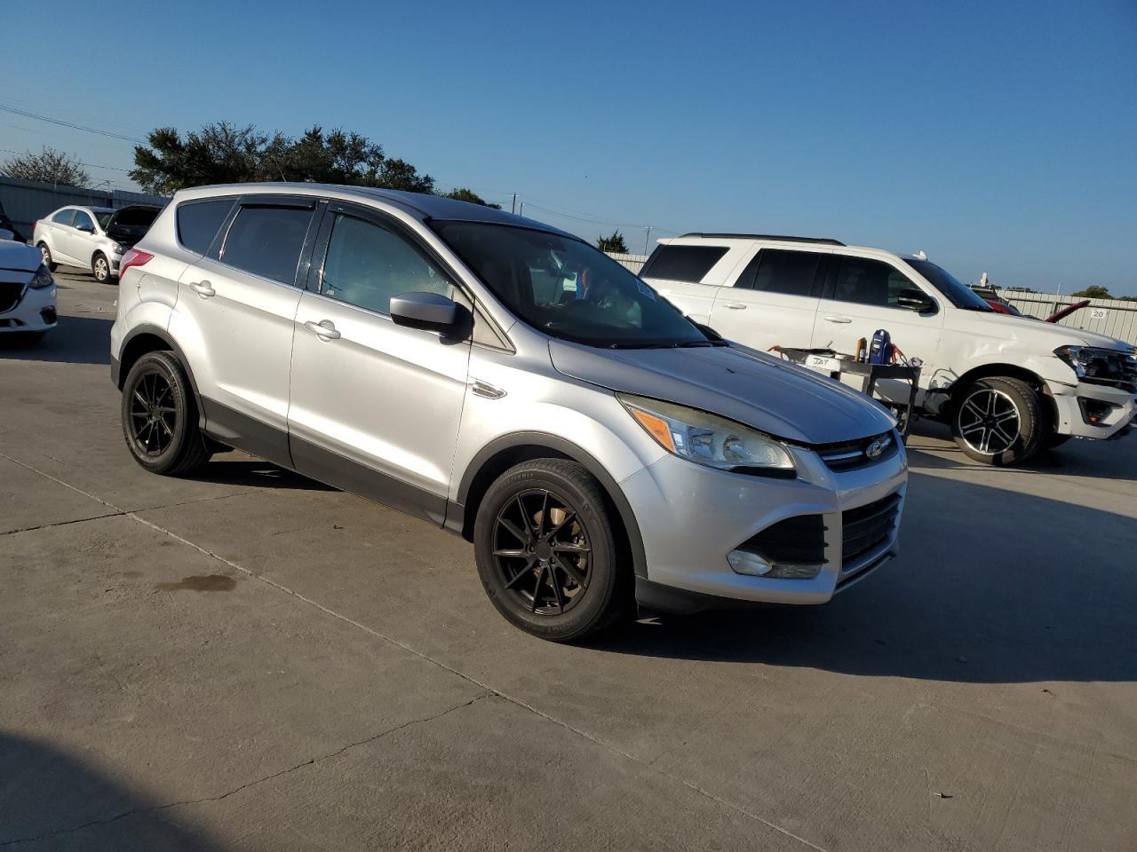 2015 Ford Escape Se - Фото 4