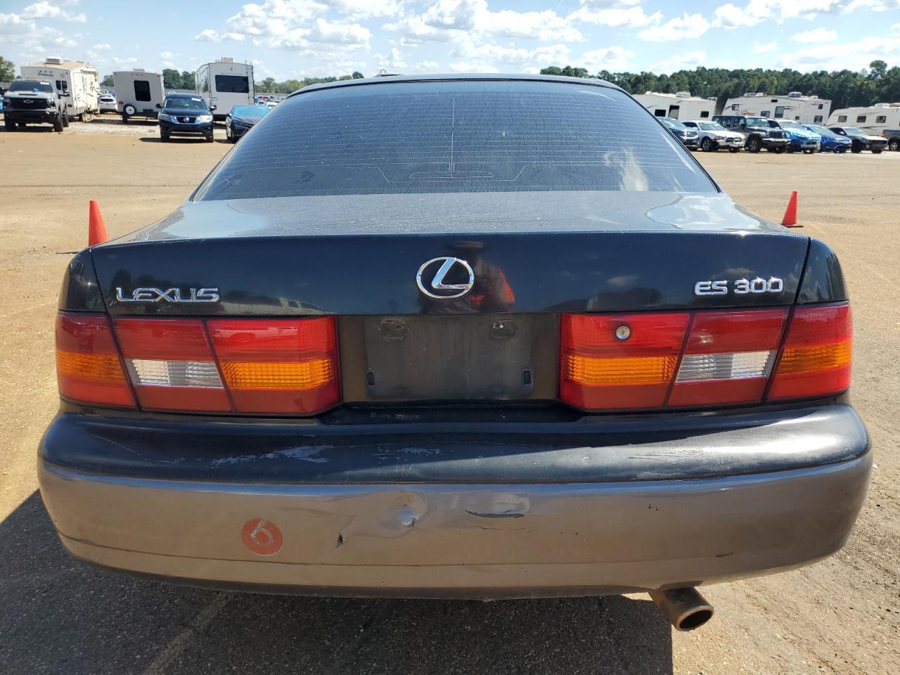 1998 Lexus Es 300 - Image 6