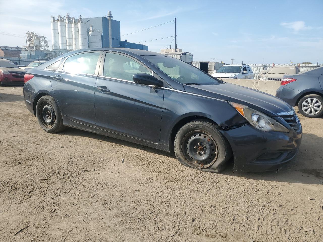 2012 Hyundai Sonata Gls - Image 4