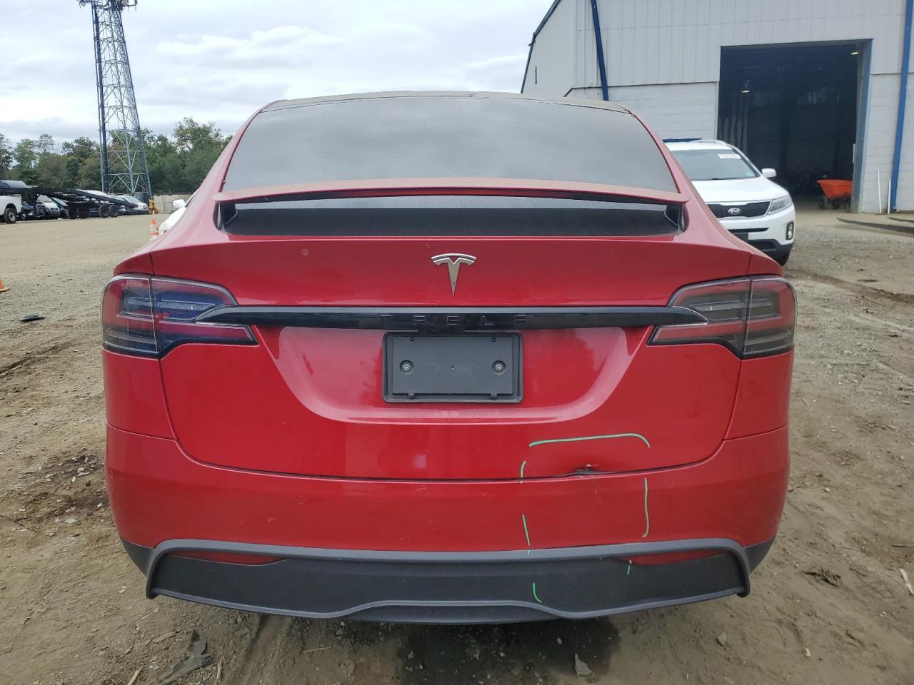 2022 Tesla Model X - Фото 6