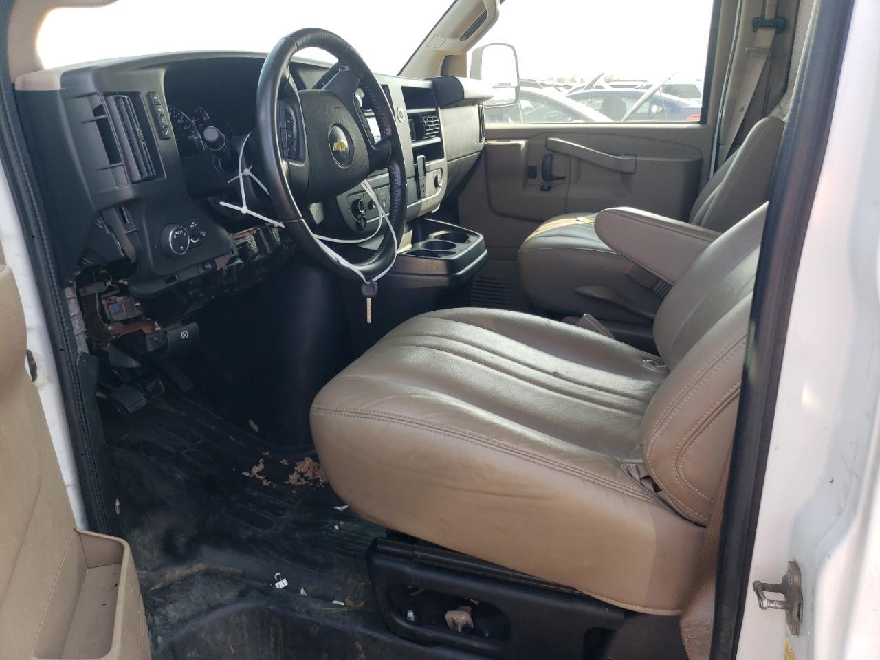 2020 Chevrolet Express G2500 - Фото 7