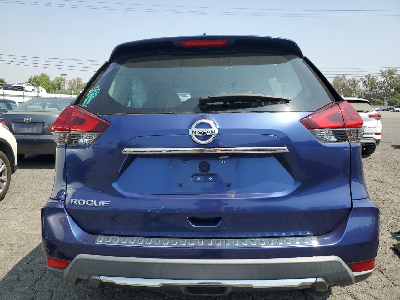 2019 Nissan Rogue S - Image 6