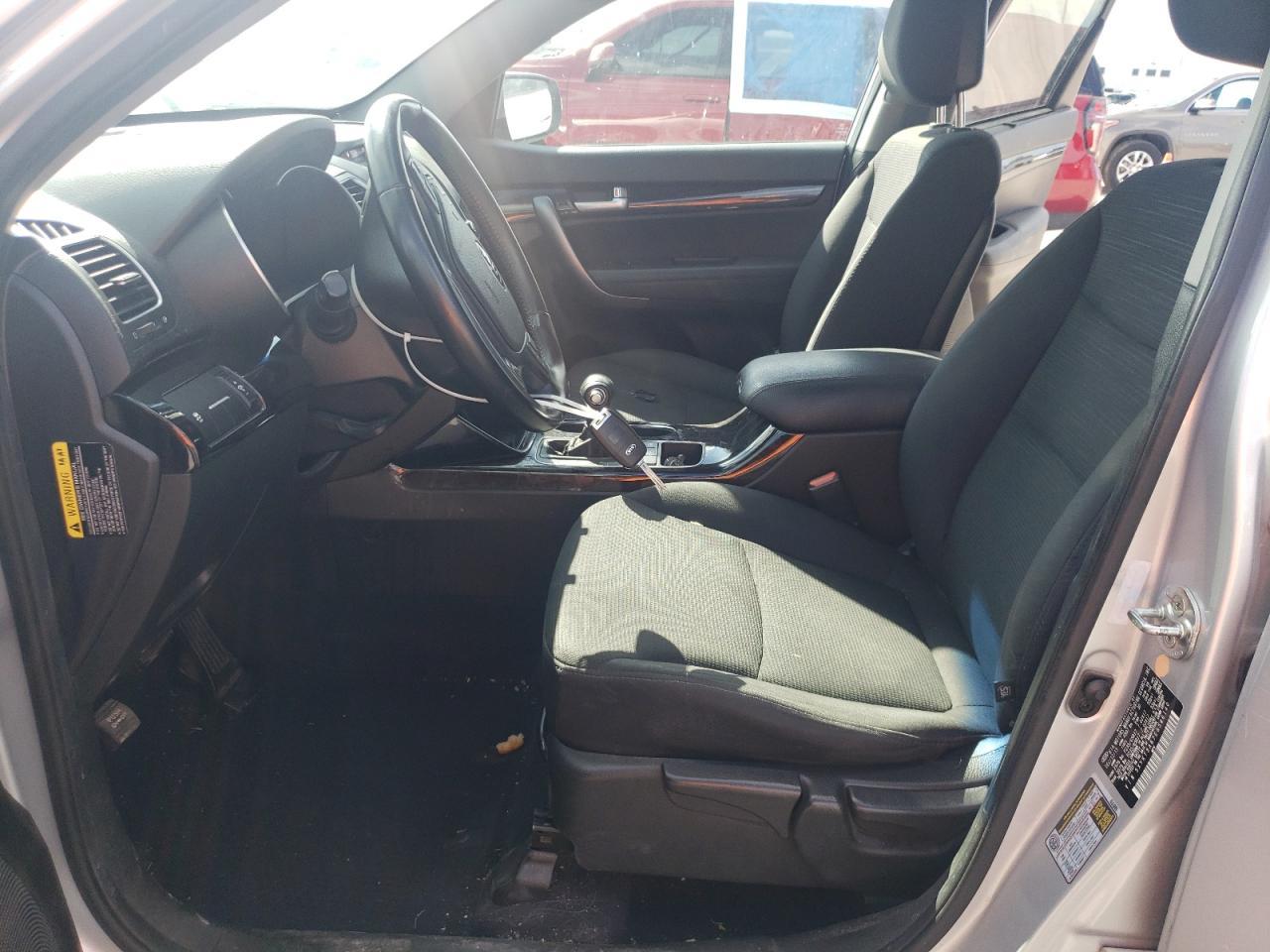 2014 Kia Sorento Lx - Image 7