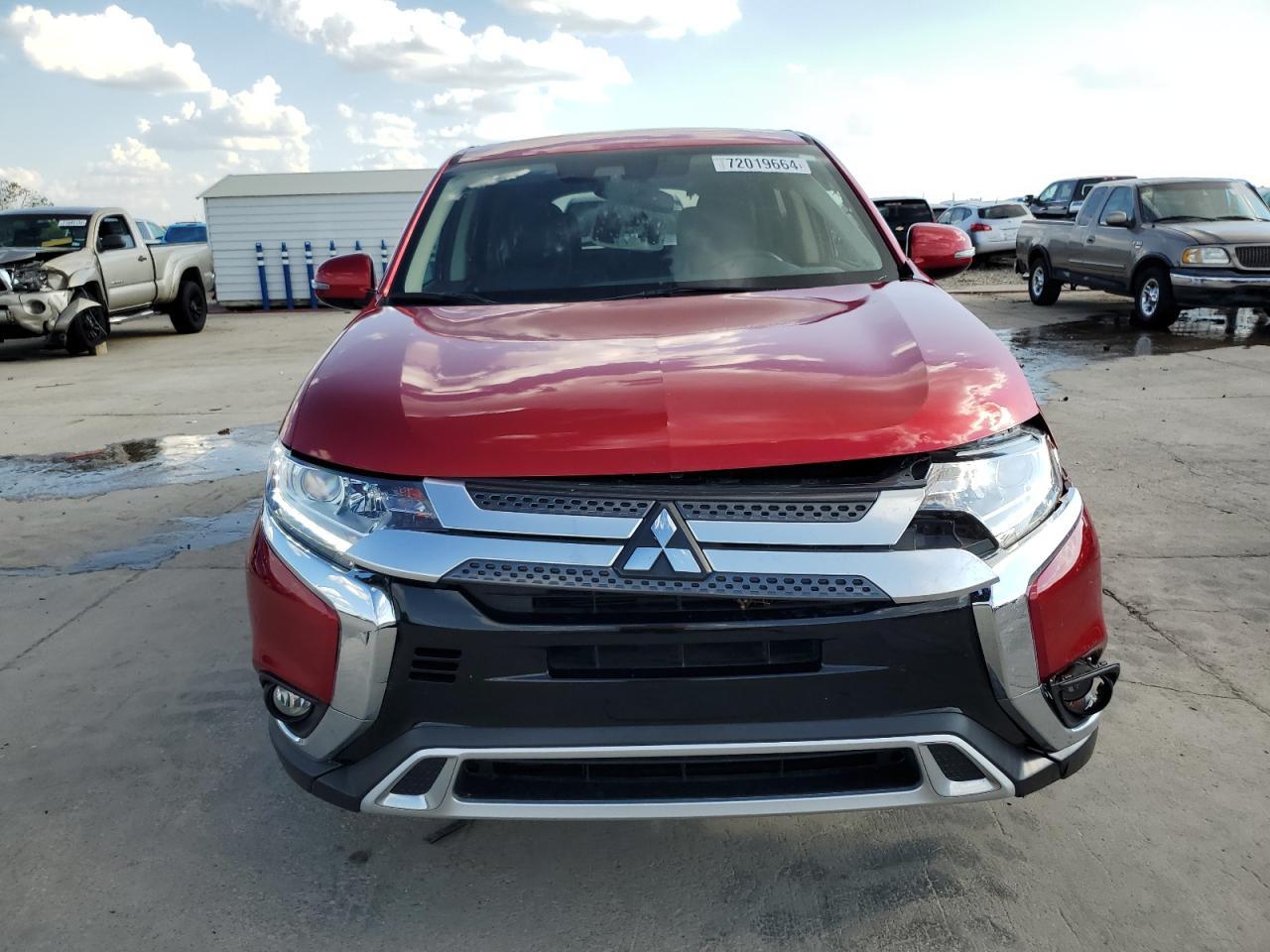 2020 Mitsubishi Outlander Se - Фото 5