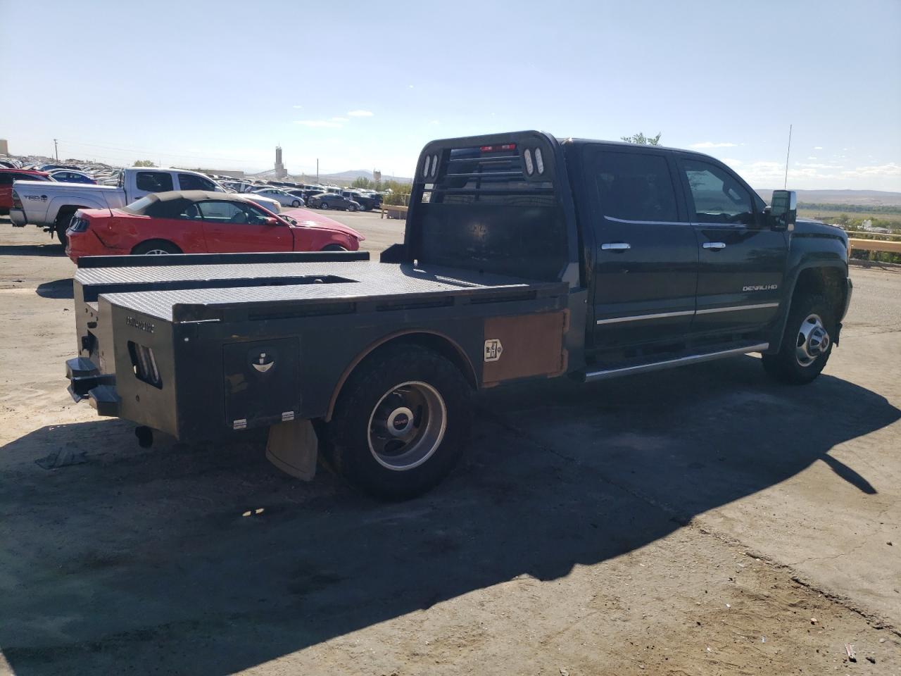 2016 GMC Sierra K3500 Denali - Фото 3