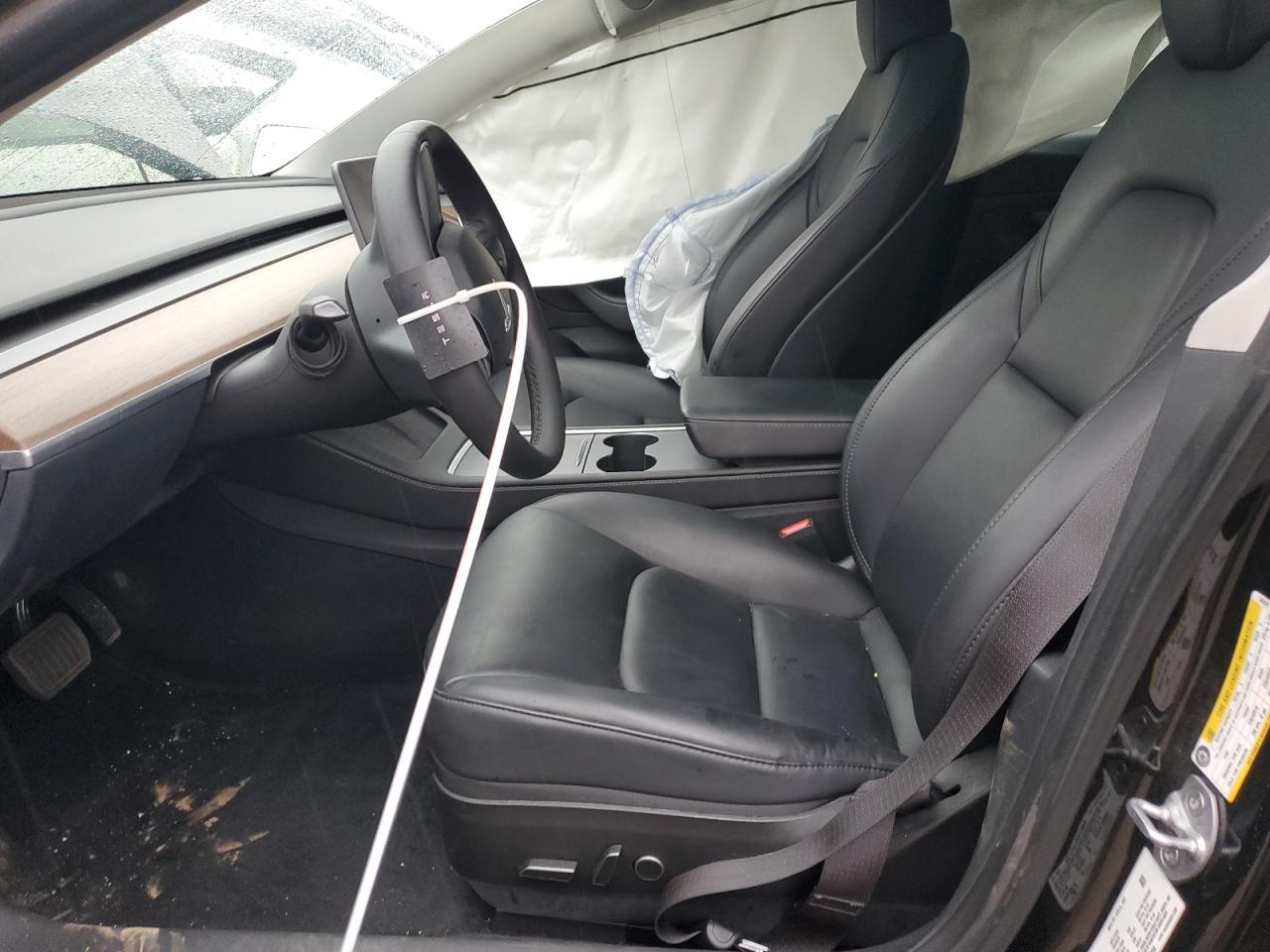 2023 Tesla Model 3 - Фото 7