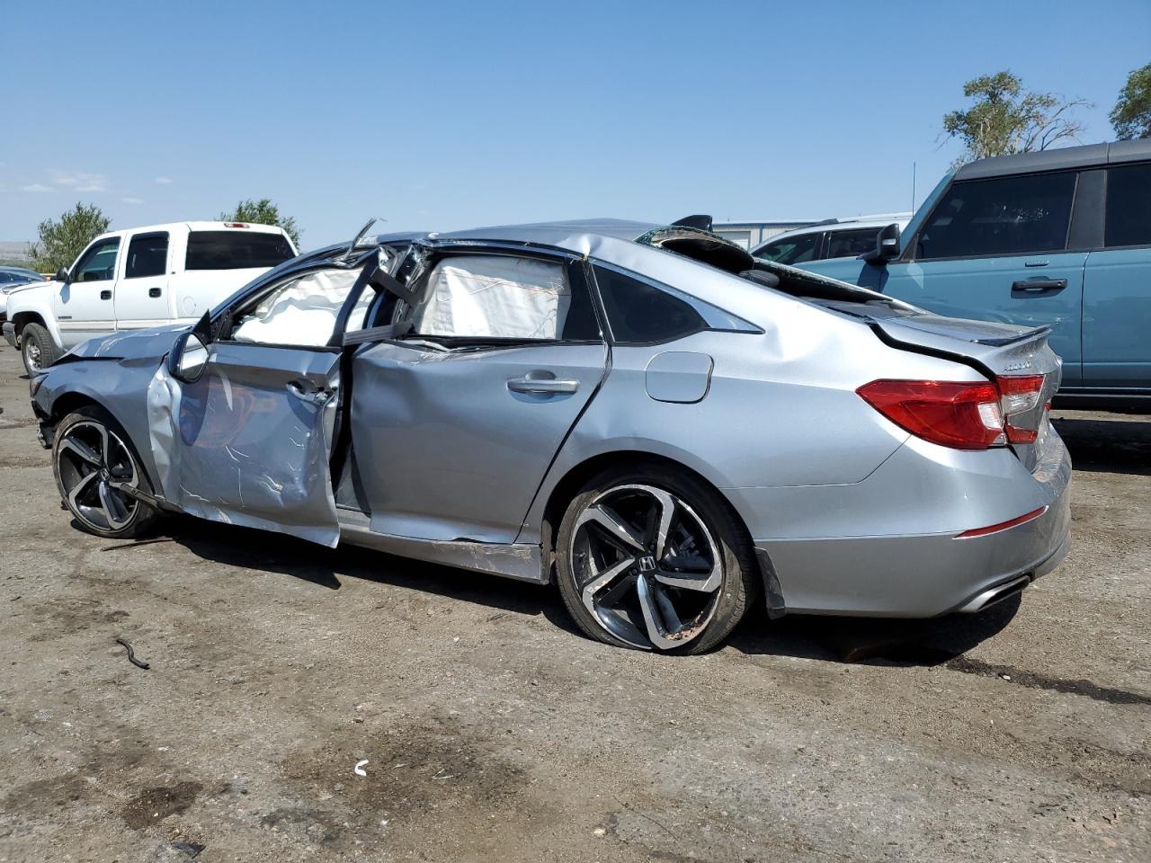 2022 Honda Accord Sport - Фото 2