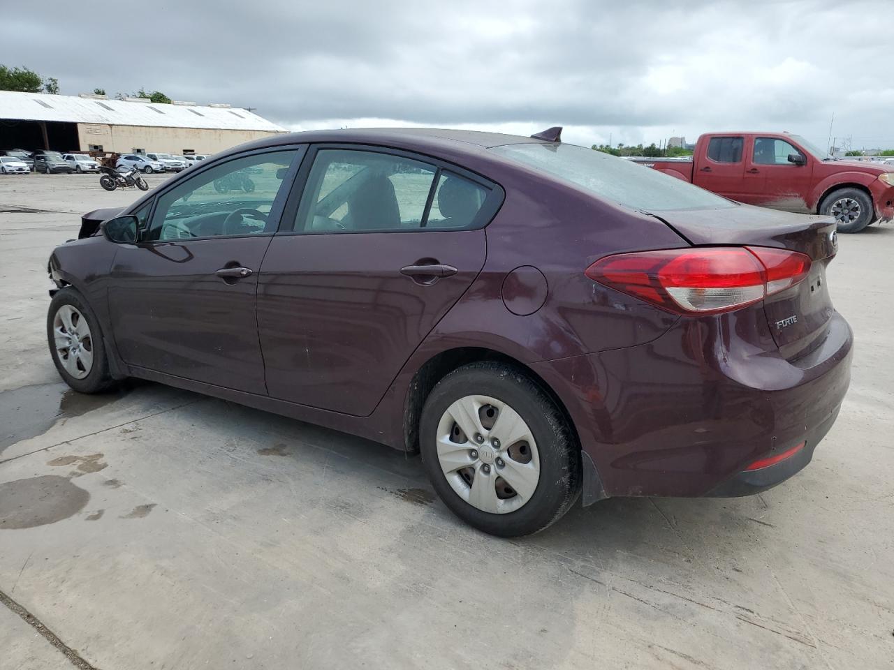 2017 Kia Forte Lx - Image 2