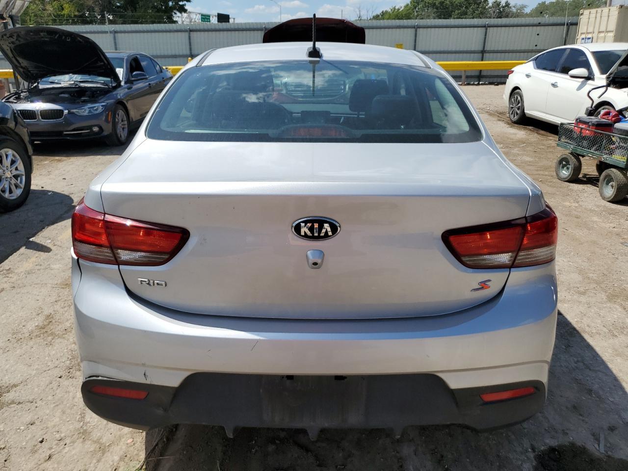 2019 Kia Rio S - Фото 6