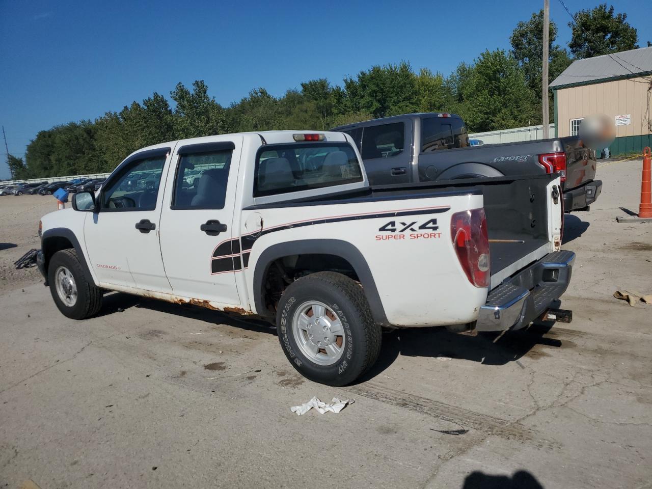 2006 Chevrolet Colorado - Image 2