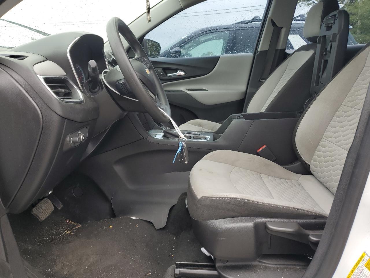 2018 Chevrolet Equinox Ls - Фото 7