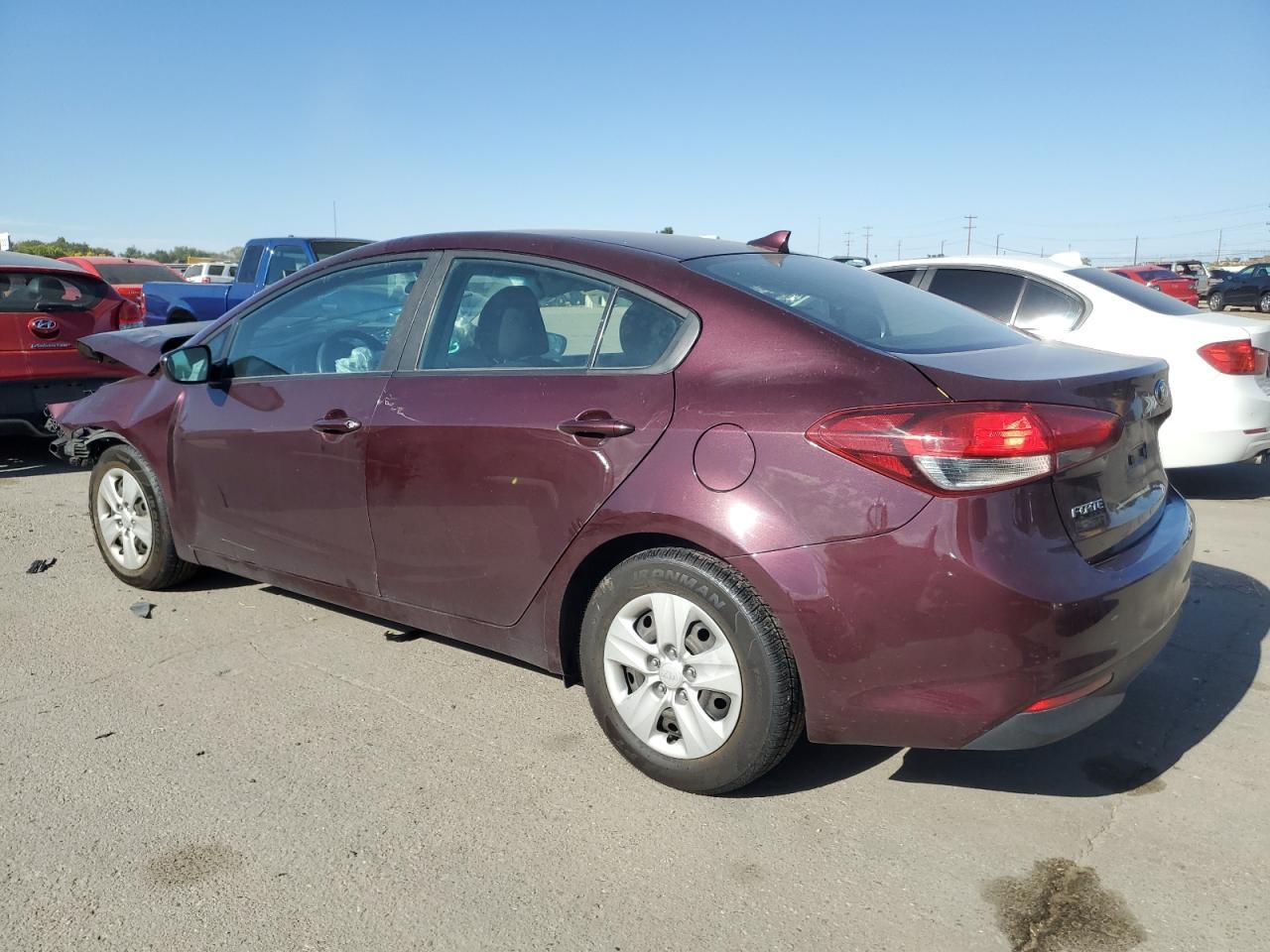 2017 Kia Forte Lx - Фото 2