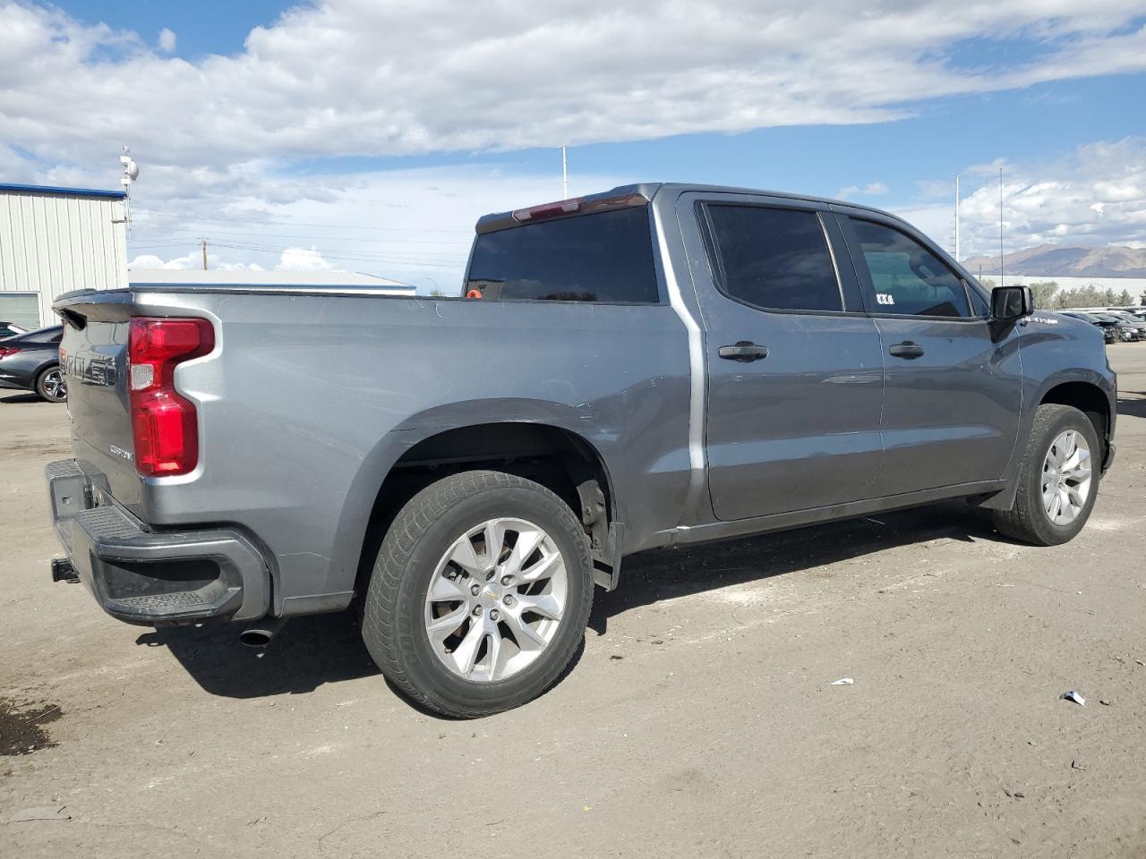 2021 Chevrolet Silverado C1500 Custom - Фото 3