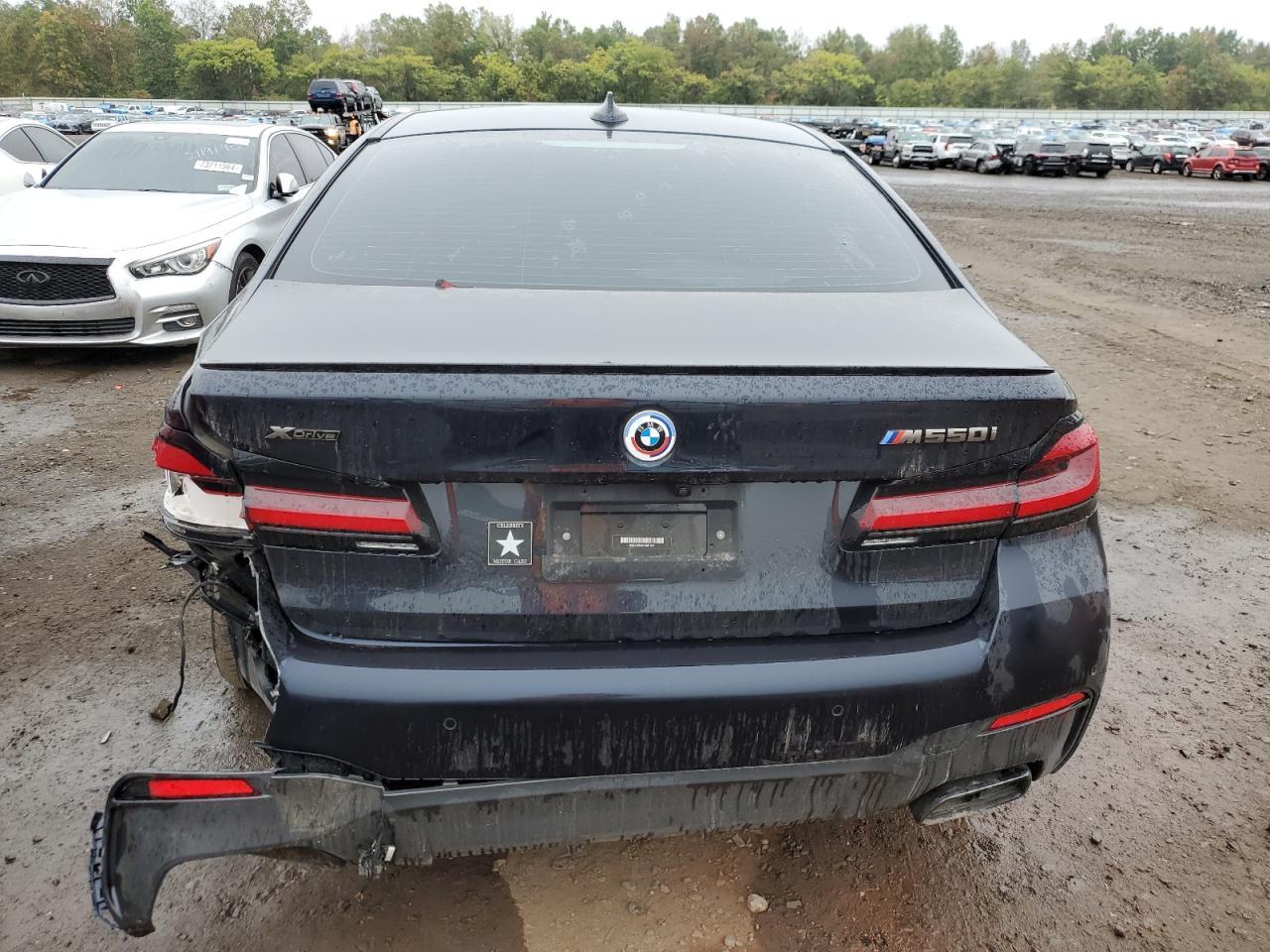 2023 BMW M550Xi - Фото 6