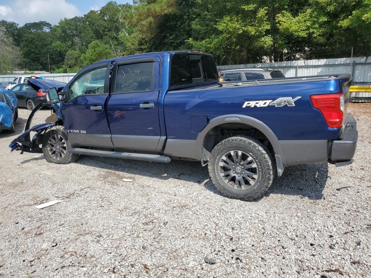 2017 Nissan Titan Xd Sl - Фото 2