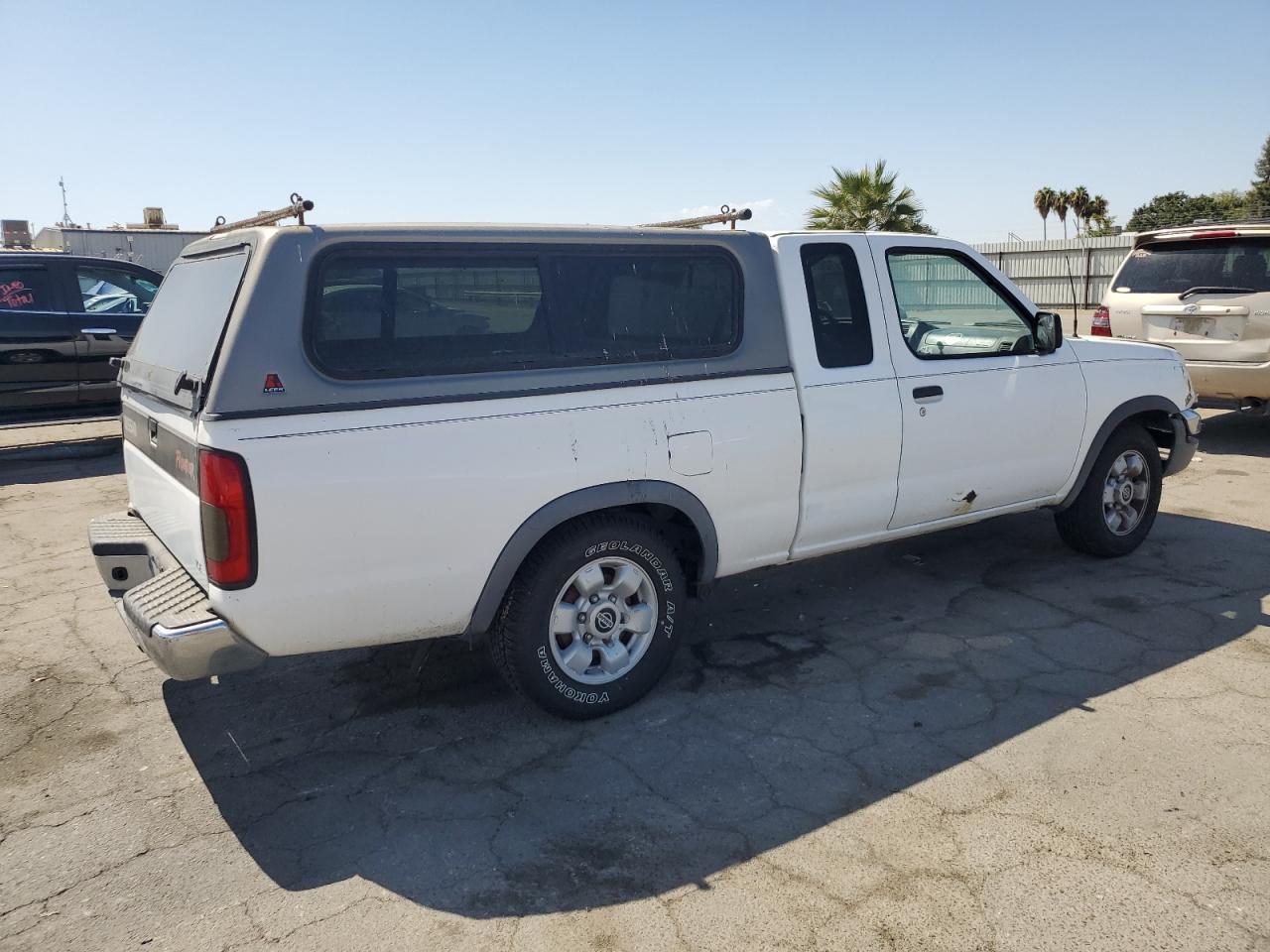 2000 Nissan Frontier King Cab Xe - Image 3