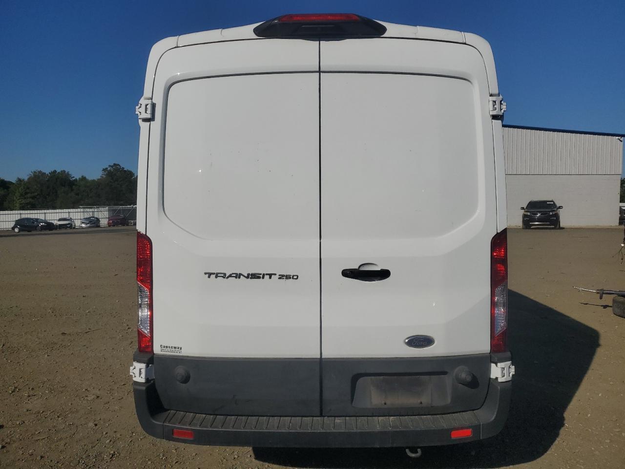 2020 Ford Transit T-250 - Фото 6