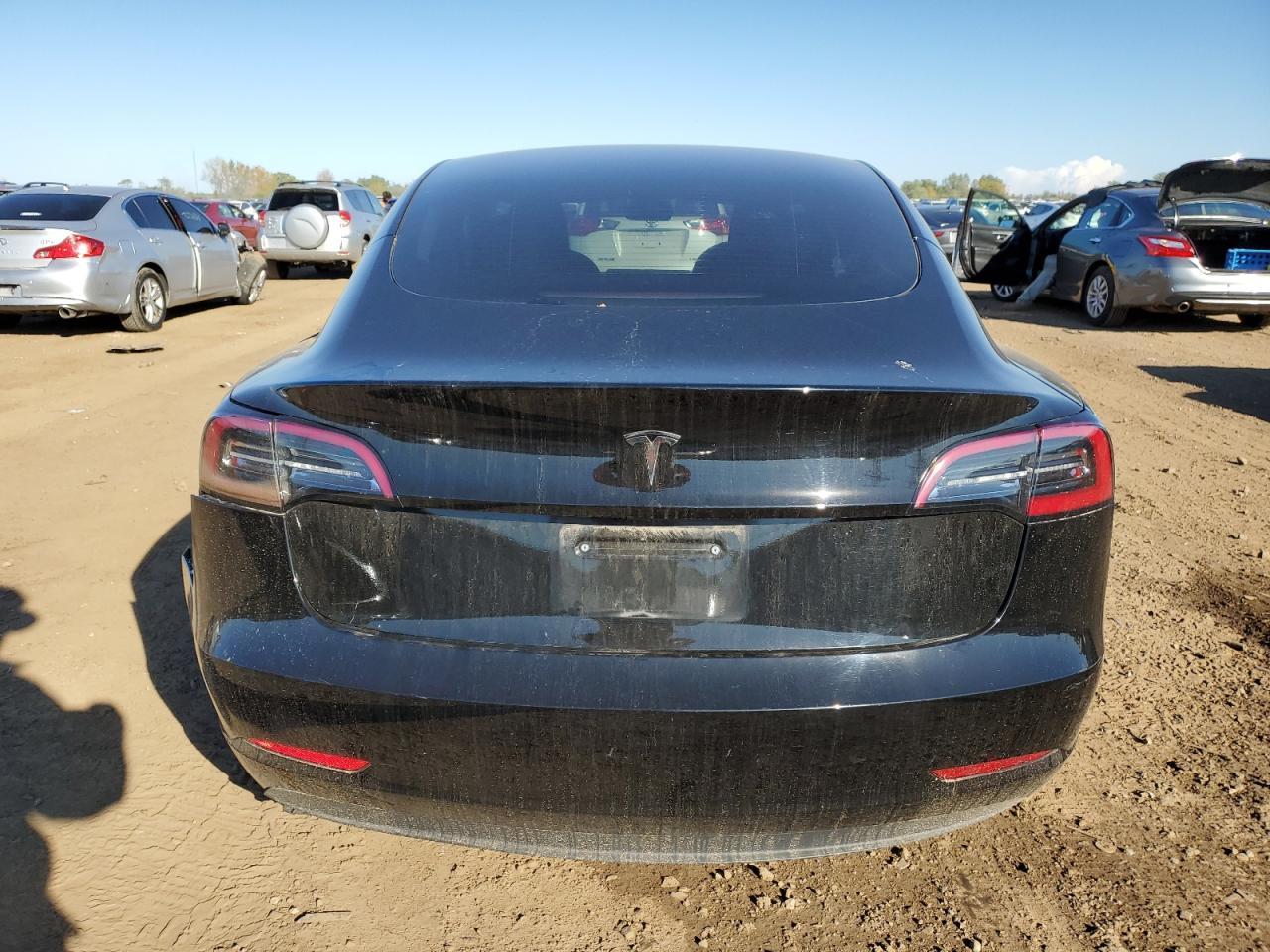 2023 Tesla Model 3 - Фото 6
