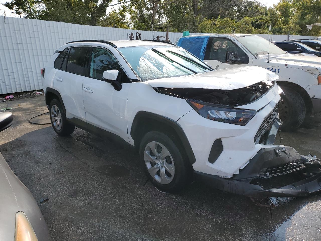 2021 Toyota Rav4 Le - Image 4