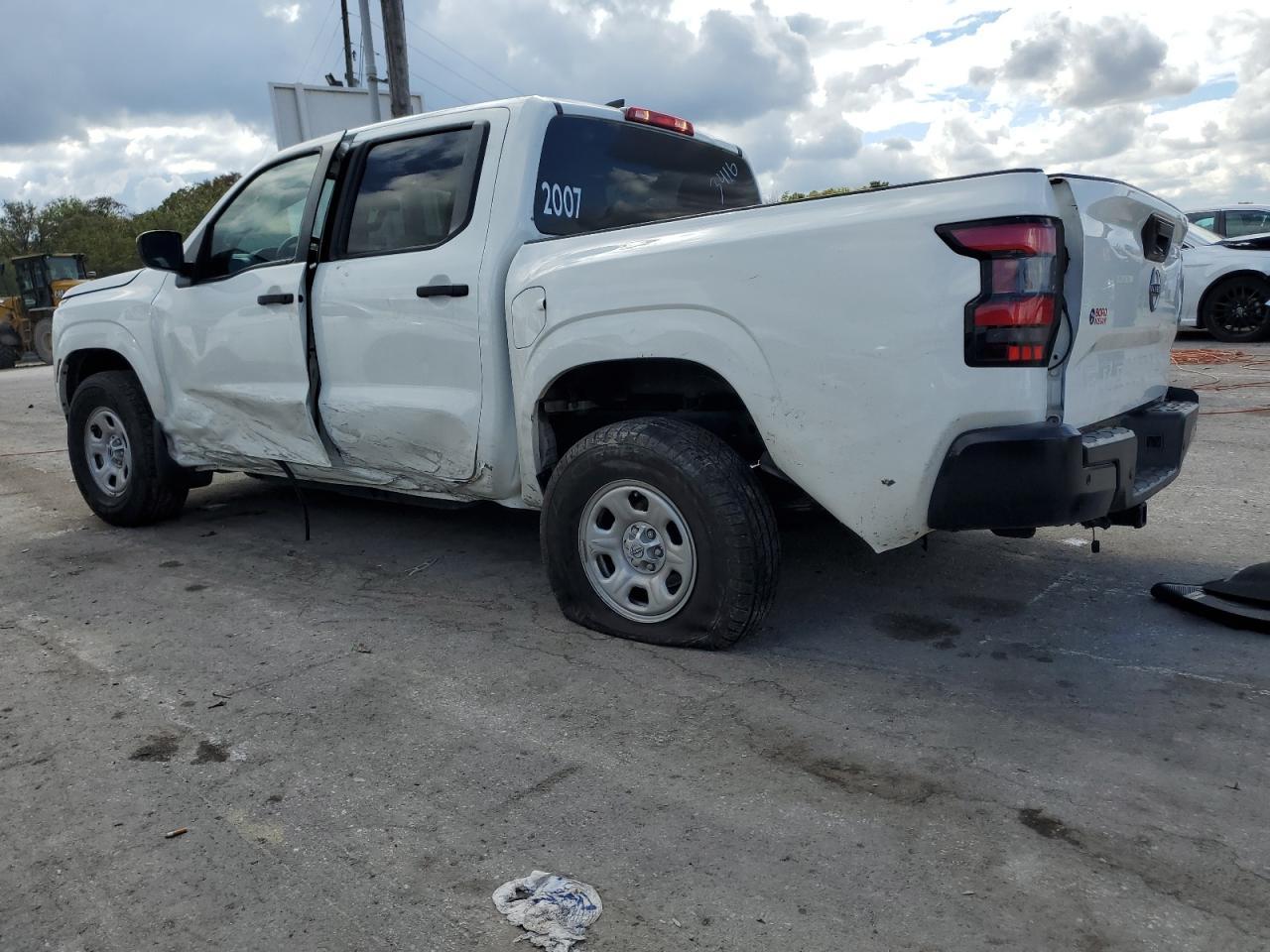 2023 Nissan Frontier S - Фото 2